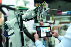 L’obiettivo principale del CSMT è contribuire a rendere l’industria competitiva tramite formazione e innovazione